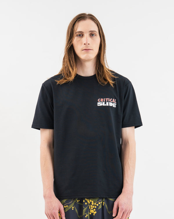 【CRITICAL SLIDE】ETIQUETTE SURF TEE
