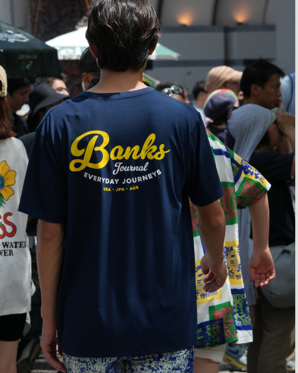 【BANKS JOURNAL】LOGO SURF TEE